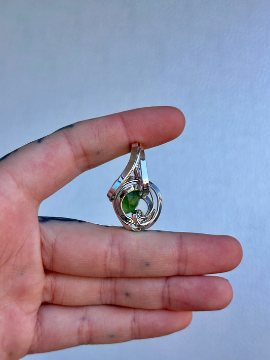 Serpentine Pendant. Argentium Silver